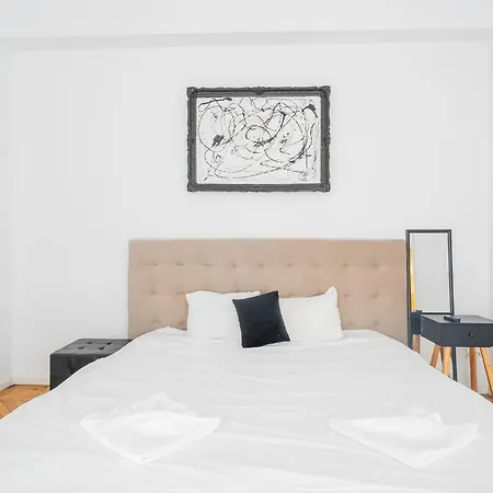 Bright Heart Of Unirii Apartment *