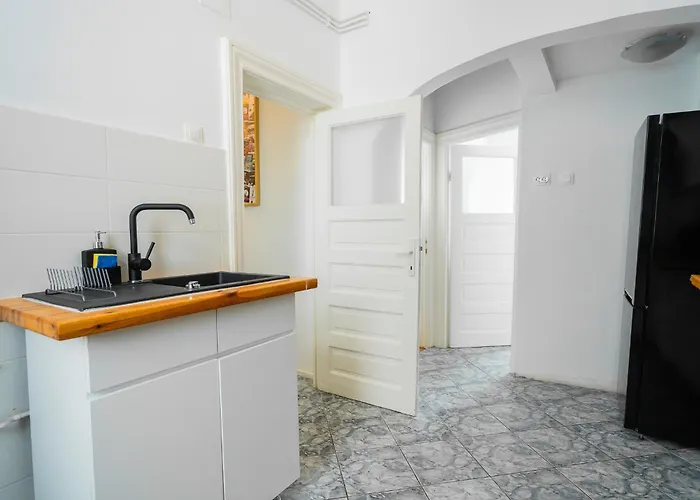 Bright Heart Of Unirii *