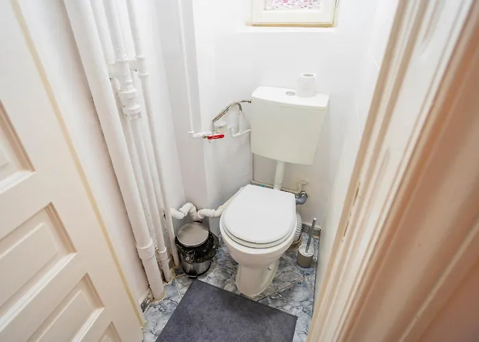 Bright Heart Of Unirii *