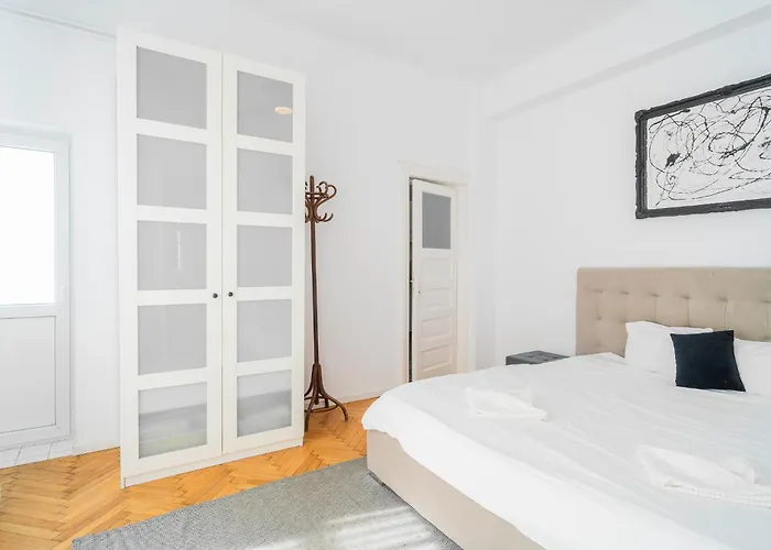 Bright Heart Of Unirii Apartment Bucharest